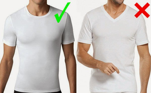 Fitted shirt vs loose v-neck
